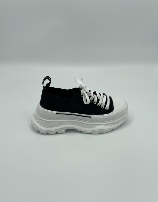 0AFB292E-DA99-4FAD-9D01-E892AED665B4
